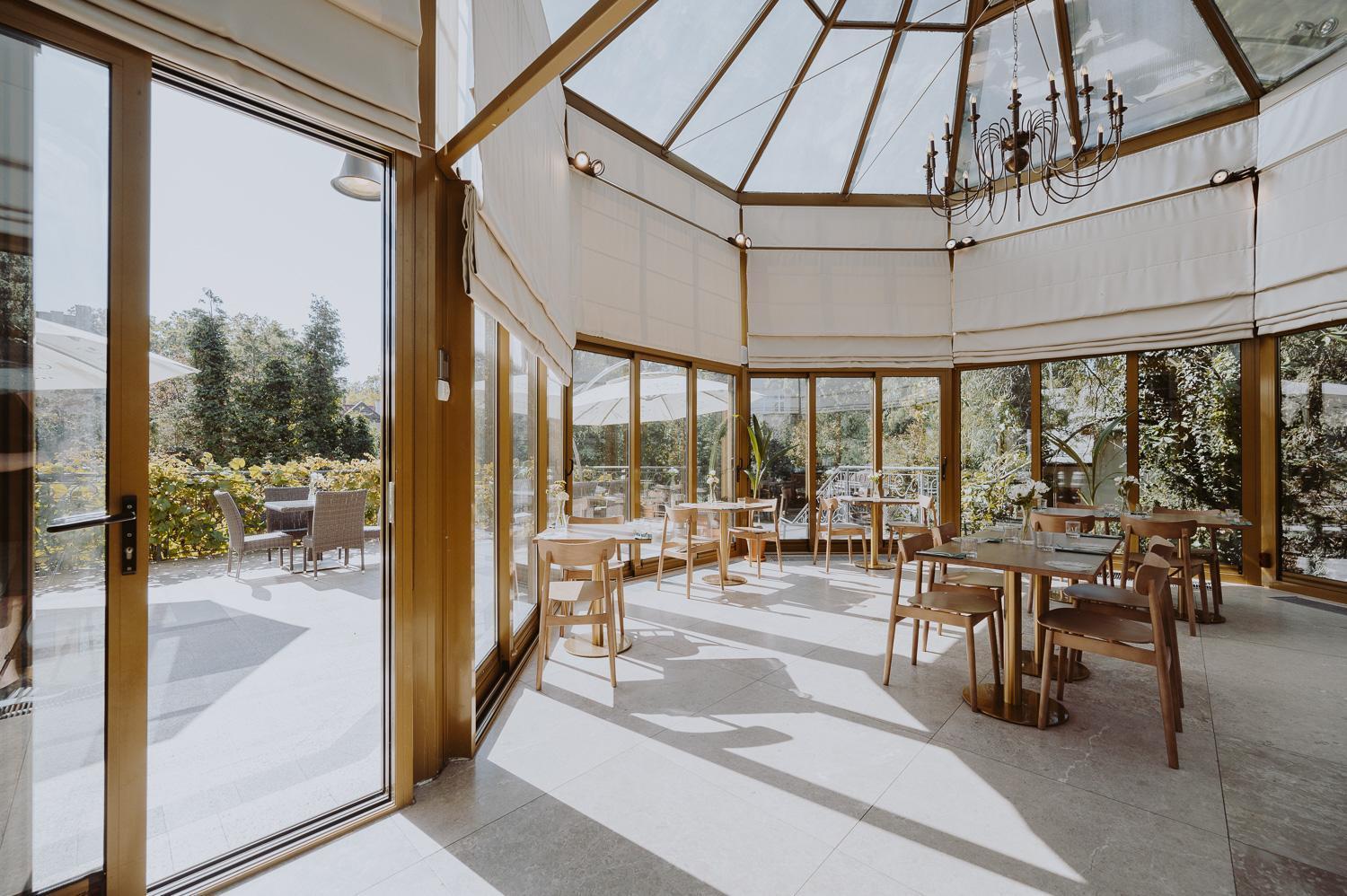 Grape Hotel Вроцлав Екстериор снимка